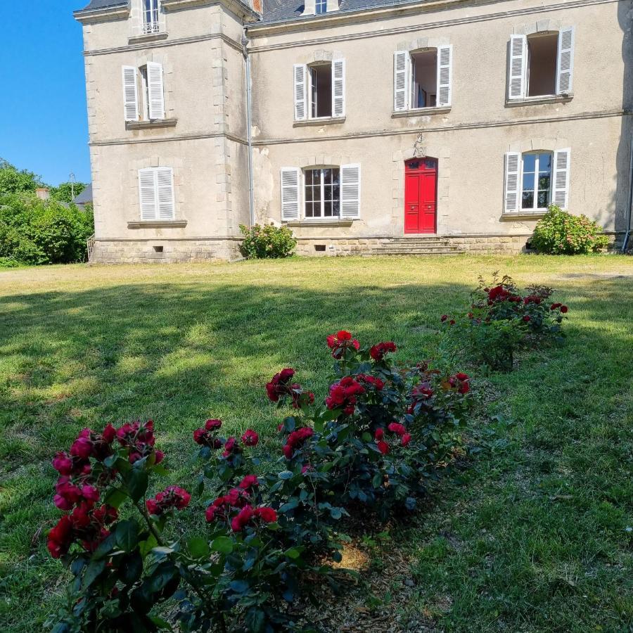 Chambres D'Hotes Chateau De Saint Etienne Du Bois المظهر الخارجي الصورة
